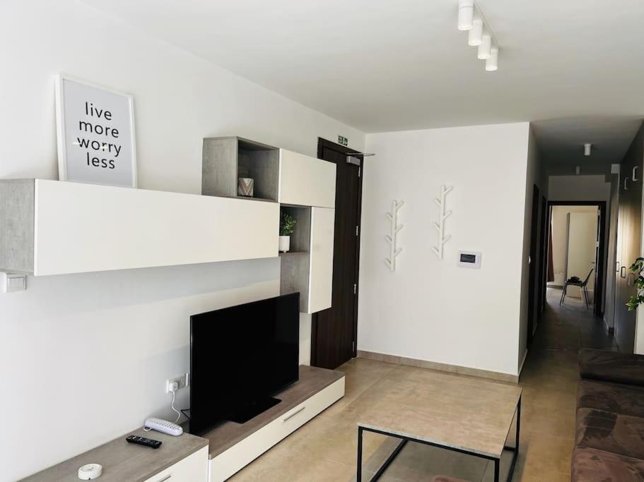 Sliema, Apt7, Stylish 2 Bedroom Apartment With Parking Eksteriør billede